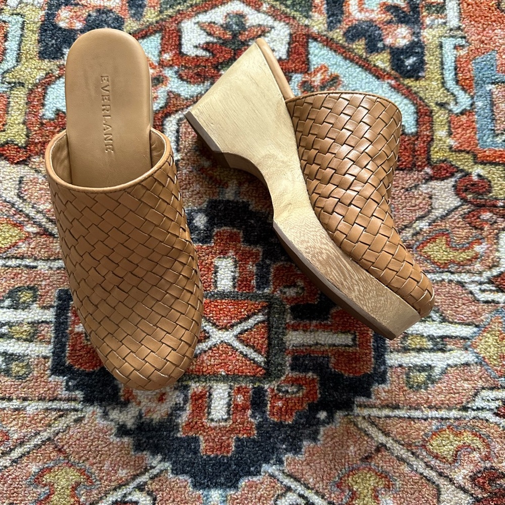 Everlane Tan Woven Leather Clog Mules